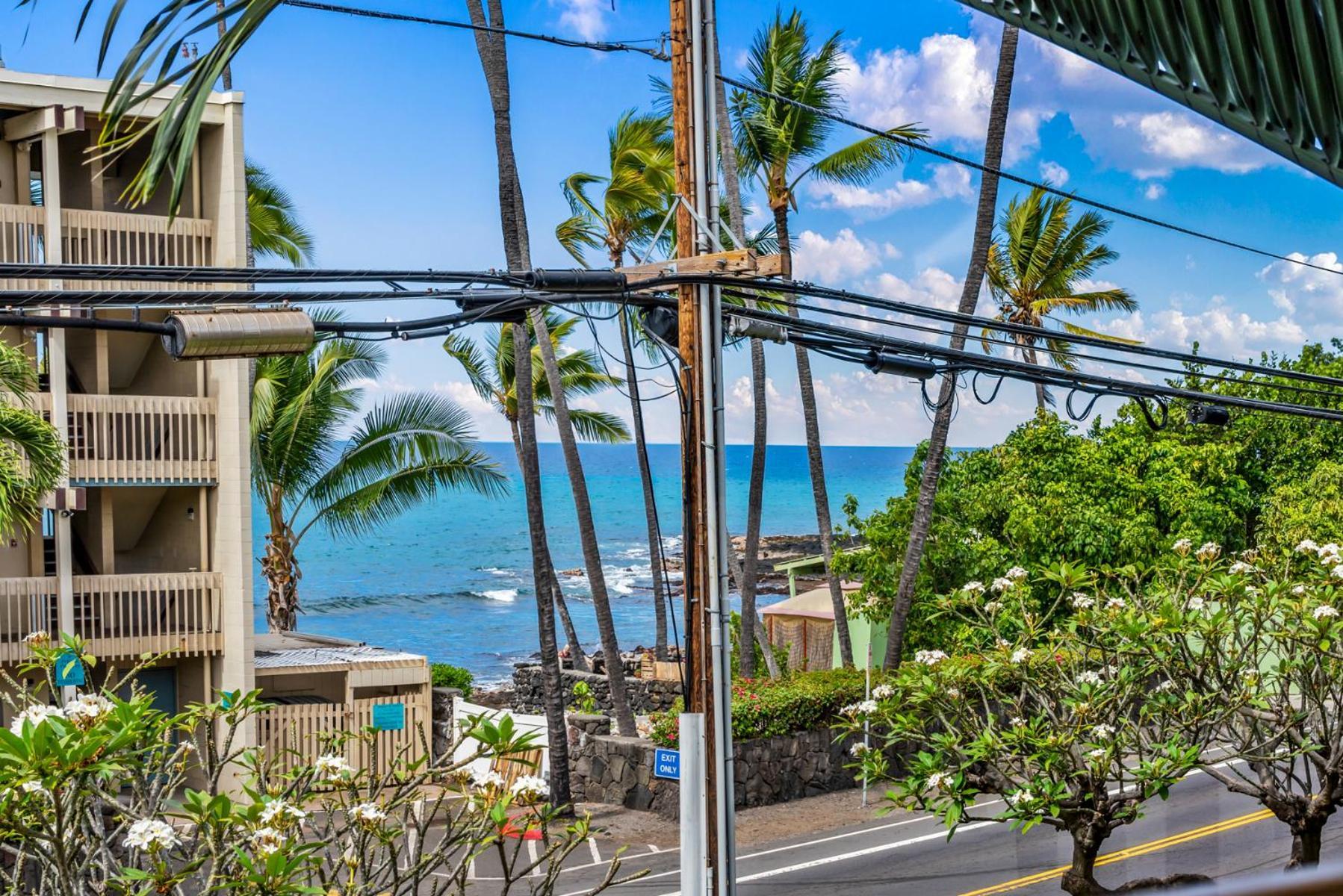 Castle Kona Bali Kai Apartment Kailua-Kona Exterior photo
